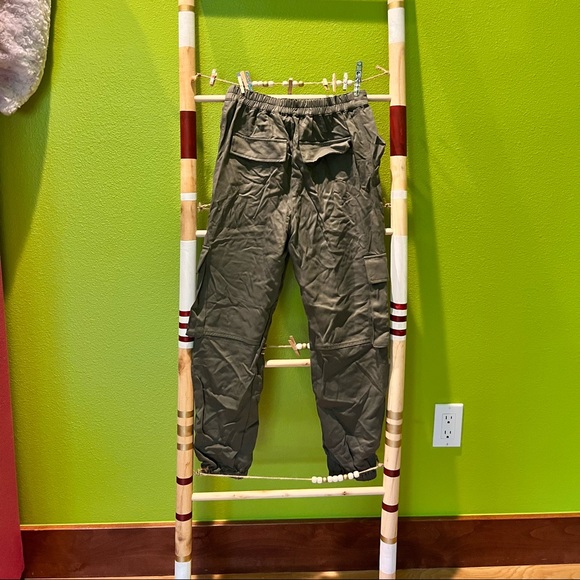 Navy Green Joggers Pants. - Picture 2 of 2